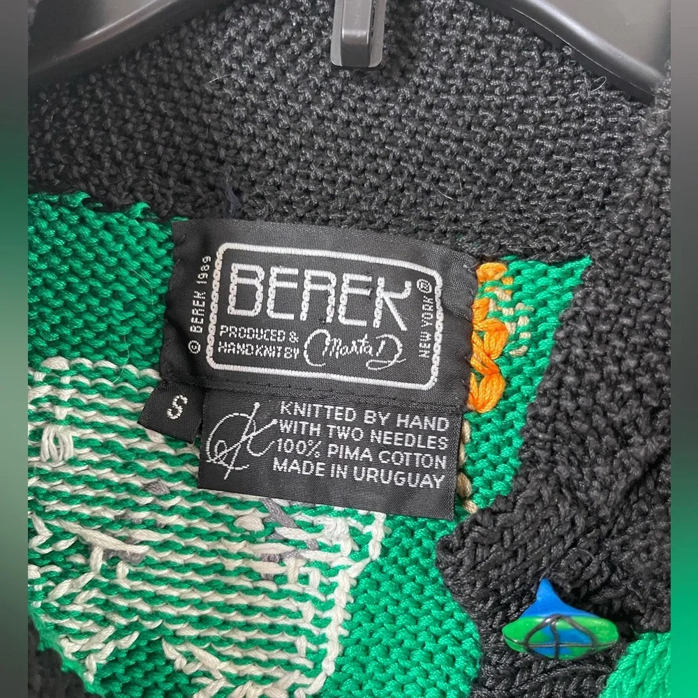 Derek Whimsical Funky 3D handknit sweater - Picture 3 of 3